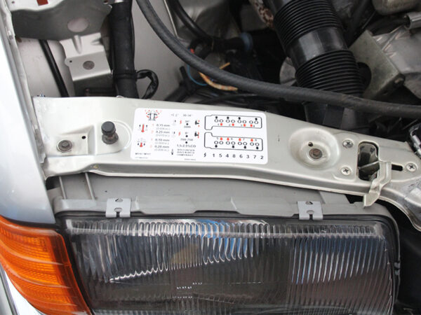 Sticker for engine data for the Mercedes M116/M117 engines - Image 2