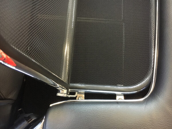 Exclusive wind deflector aluminum polished for Mercedes Benz W113 - Image 2