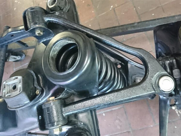 control arm without bearing at the top right for Mercedes R107 MOPF from 1985 - Image 8