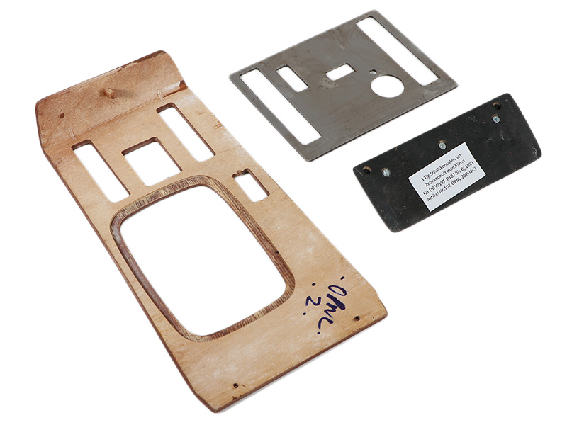 3 pcs. Switch console set zebra wood / real wood for Mercedes R107 up to 1981 - Image 2