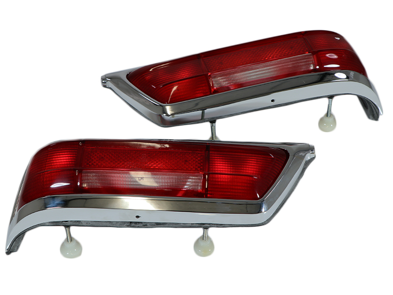 Tail light set red / red for early Mercedes W113