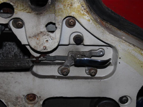 Interior actuation left / right for Mercedes W110 W111 W113 Early - Image 3