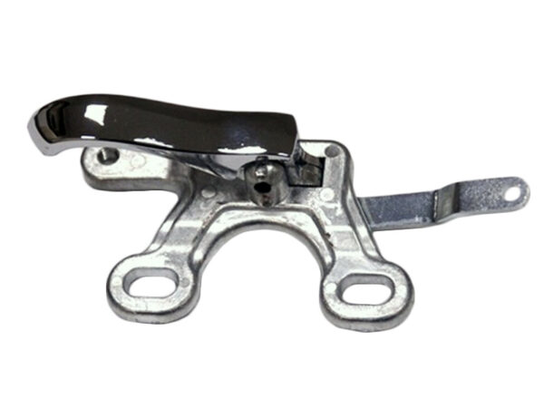 Interior actuation on the right for early Mercedes W110 W111 W113