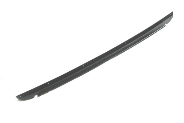 Cover for the fabric retaining bar in the Mercedes W124