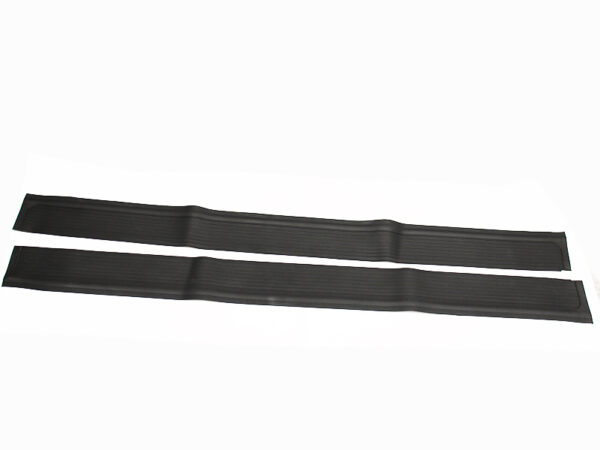 Black rubber mat left and right for Mercedes R107 entry - Image 4
