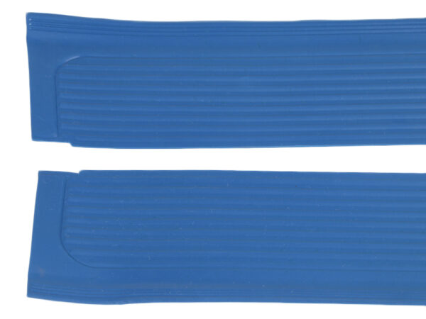 Blue rubber mat left and right for Mercedes R107 entry - Image 6