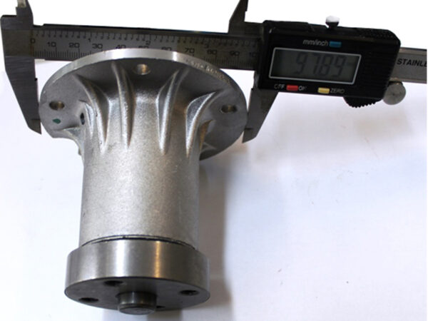 4-hole water pump long version for Mercedes W108 W109 W111 W113 - Image 3