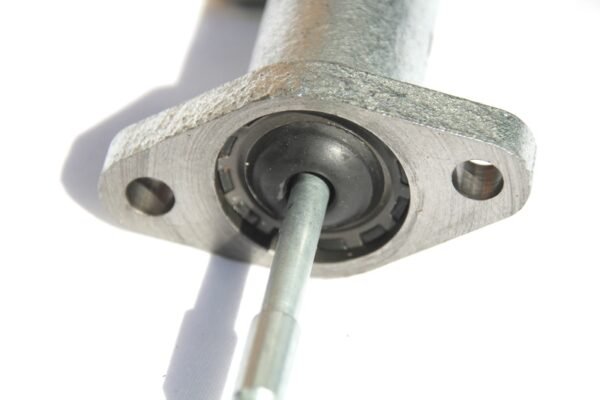 Clutch slave cylinder for Mercedes 280SL R107 Early - Image 2