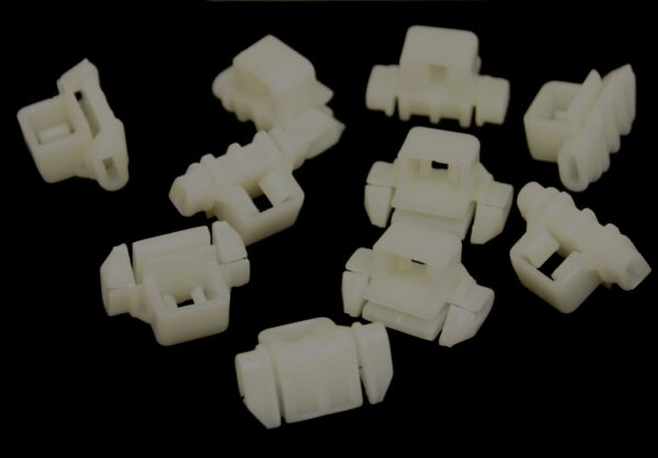 10 trim clips for Mercedes Sacco paneling W201 & W124