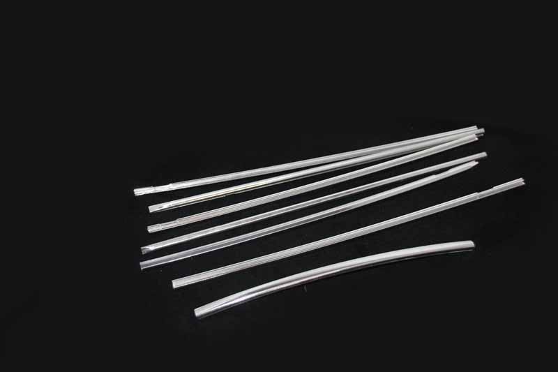 Decorative strip set for Mercedes W124 radiator grille - Image 2