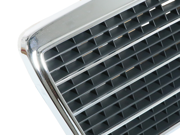 Radiator grille for Mercedes W124 year 94-95 - Image 5