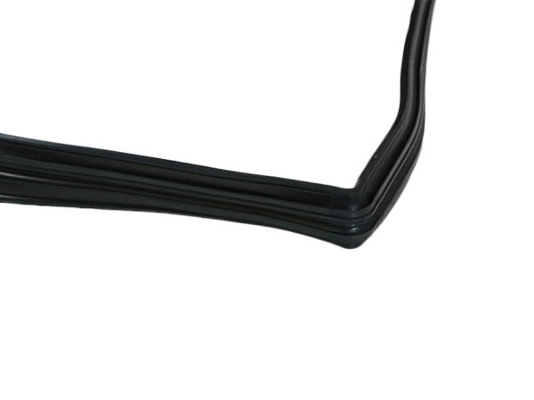 Rear window run 4mm. for Mercedes S124 station wagon - Image 5