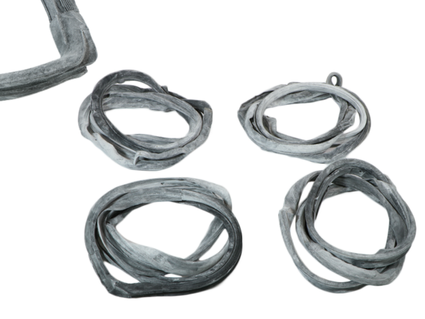 Set of 4x door seals for Mercedes W126 short