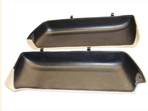 Door pocket set parchment cream for Mercedes R107 from 1981 - Image 2