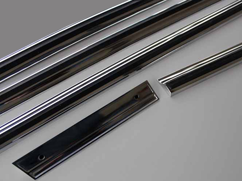 Chrome trim set with bumper rubber for Mercedes W113 Pagoda - Image 3