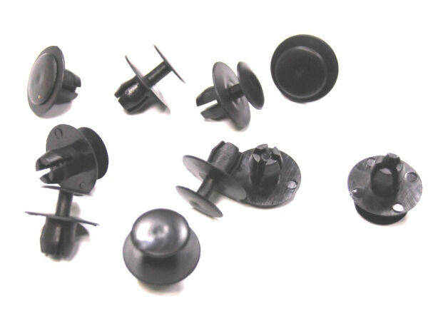 10 x Expanding rivets for fastening engine insulation mats & panels & much more - Image 2