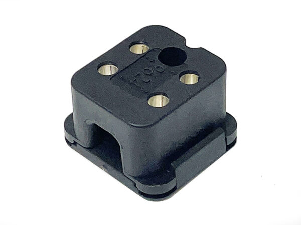 4-pin plug-in coupling for Mercedes W108 W110 W113 W114 W115 and much more.
