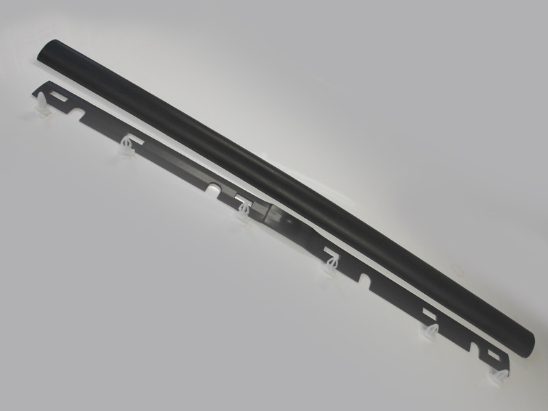 Rubber strip with holder and clips for Mercedes R107 bumper - Image 2