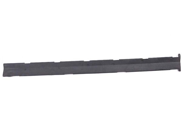 Lower protective cap for ignition distributor plug for M103 engine